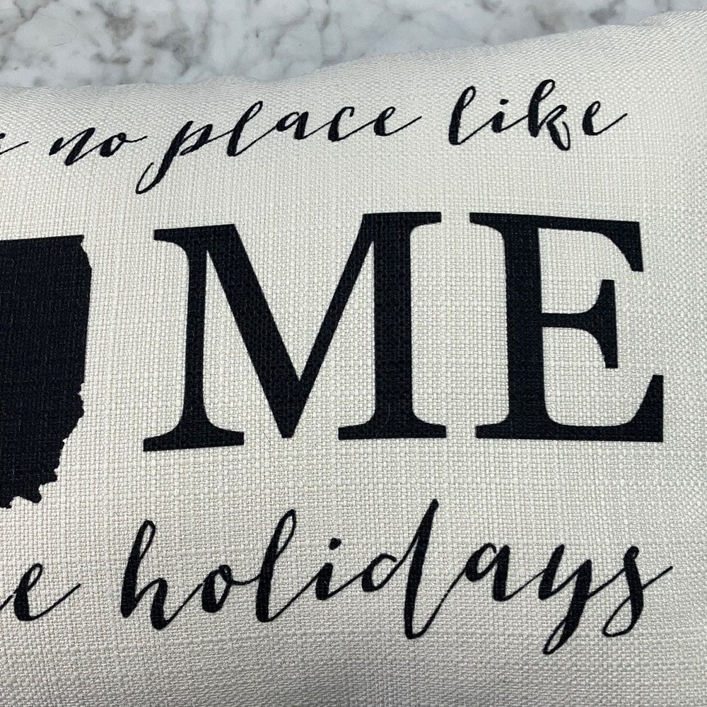 Illinois Home for the Holidays Decorative Pillow - Cream and Black 19in x 13 in - Picture 9 of 11